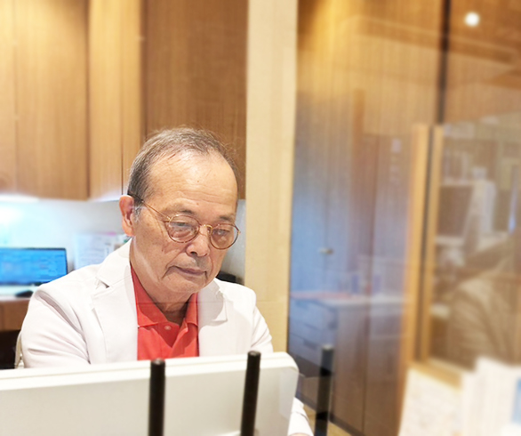 玉名市で歯科医院を開業して39年、根本から改善する治療を行います
